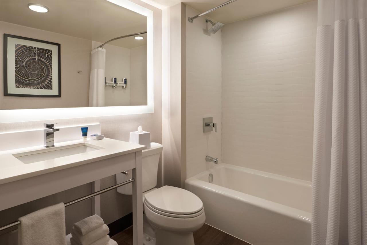 Four Points By Sheraton Toronto Airport East Dış mekan fotoğraf